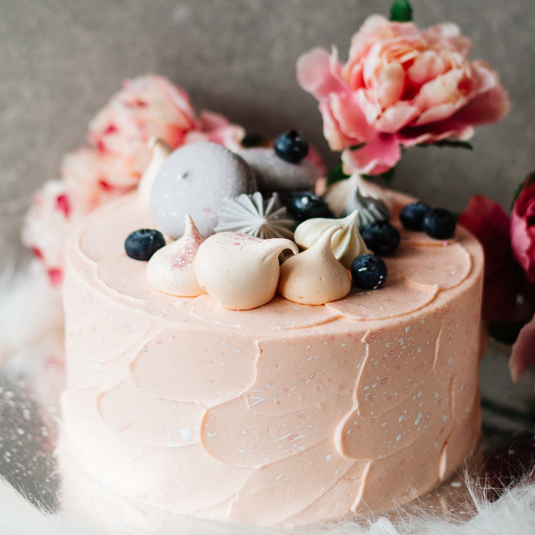 image of birthday cake and flowers